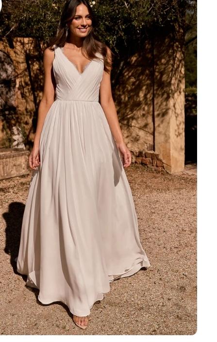 Noira brudekjole med let skørt sample sale